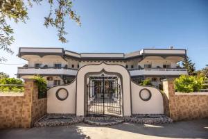 Archangelos - Hotels
