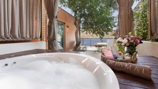 Miamai Boutique - Adult Only - 78