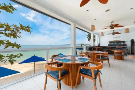 La Perle Luxury Boutique - 28