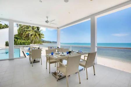 La Perle Luxury Boutique - 12
