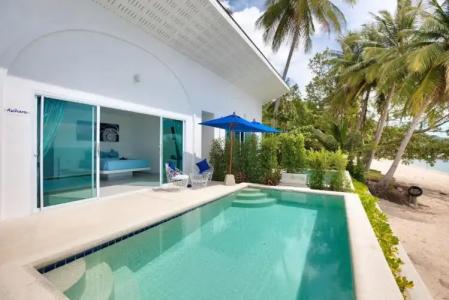 La Perle Luxury Boutique - 73