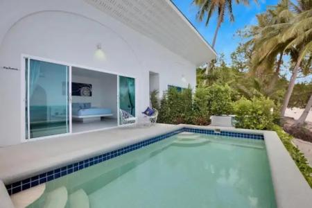 La Perle Luxury Boutique - 77