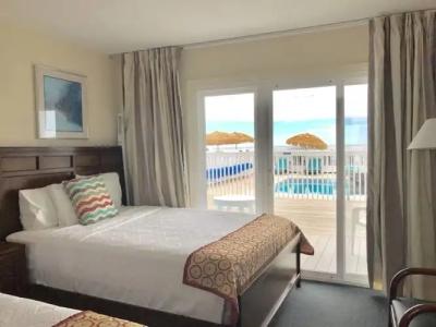 Ocean Surf Resort - 49