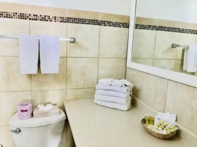 Ocean Surf Resort - 35