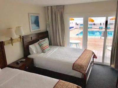 Ocean Surf Resort - 92