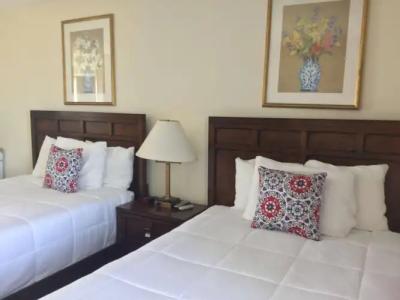 Ocean Surf Resort - 27