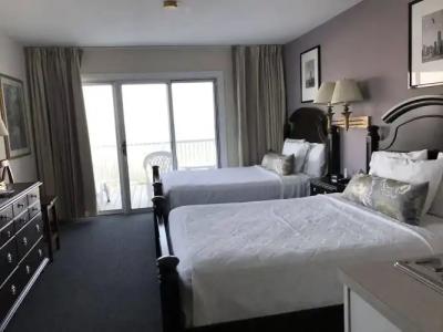 Ocean Surf Resort - 25