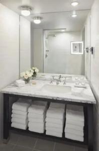 Republic San Diego, Autograph Collection - 11