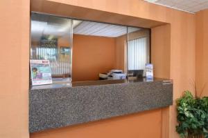 Executive Inn, Fort Wayne