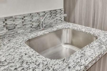 Home Inn & Suites Saskatoon South - 8