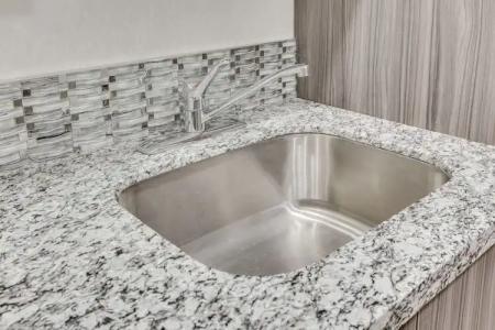 Home Inn & Suites Saskatoon South - 70