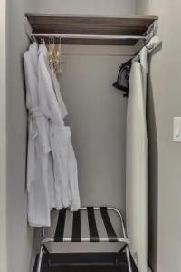 Home Inn & Suites Saskatoon South - 50