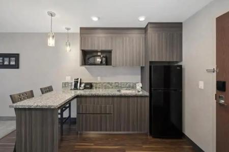 Home Inn & Suites Saskatoon South - 24