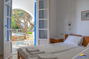 Cyclades Rooms, Andiparos