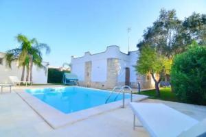 Villa «Nadia con Piscina», Torre Colimena