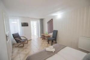 Wrzos & Belvedere Hotel