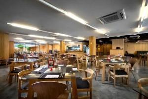 Galleria 12 Sukhumvit by Compass Hospitality Hotel, Bangkok