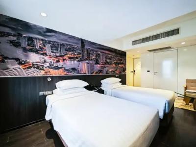 Galleria 12 Sukhumvit Bangkok by Compass Hospitality - 16