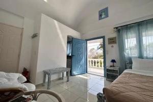 Phoenix Apart-hotel, Fira