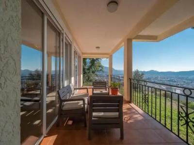 Berg Apartments - 56