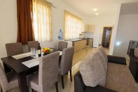 Berg Apartments - 72