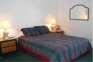 405 Ala Wai, South Lake Tahoe