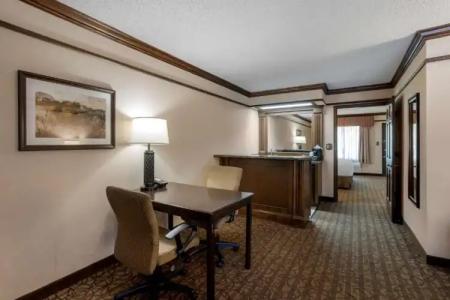 Best Western Inn of the Ozarks - 115