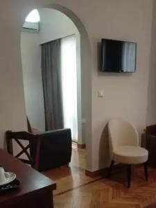 Ambrosia Suites - 105