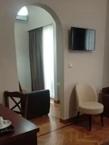 Ambrosia Suites - 124