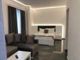 Standard Quadruple room with partial sea view
