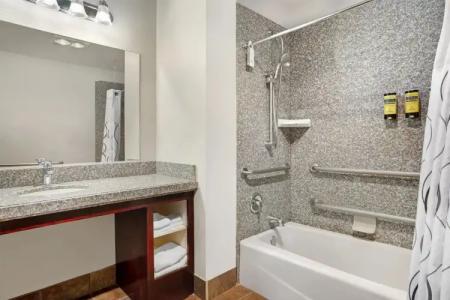 Best Western Plus Yosemite Gateway Inn - 145