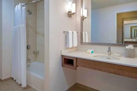 Hilton Garden Inn Downtown Dallas - 60