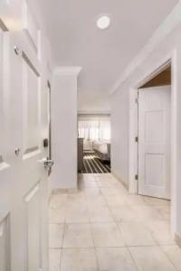 Best Western Plus Milwaukee West - 43