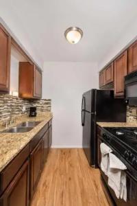 Best Western Plus Milwaukee West - 44