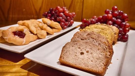 Carmel Bay View Inn - 10