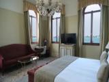 Grand Deluxe Double room with lagoon view