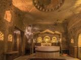 Premium Double Cave Suite