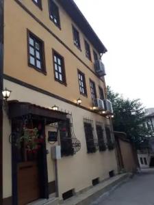 Lena Central Flats - 26