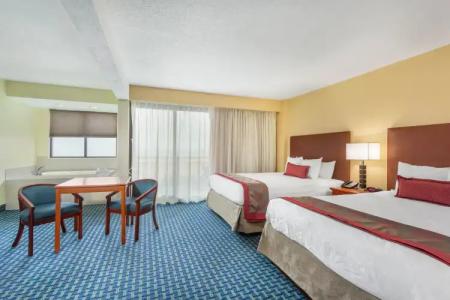 Ramada Plaza by Wyndham Virginia Beach - 43