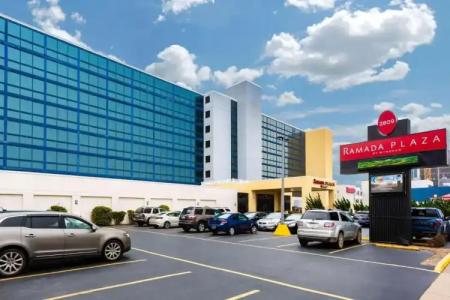 Ramada Plaza by Wyndham Virginia Beach - 48