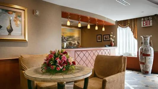 Best Western Queens Court - 18