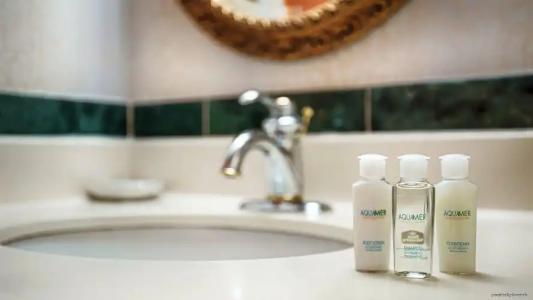 Best Western Queens Court - 8