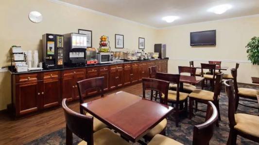 Best Western Queens Court - 15