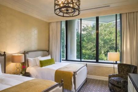 The Rittenhouse - 79