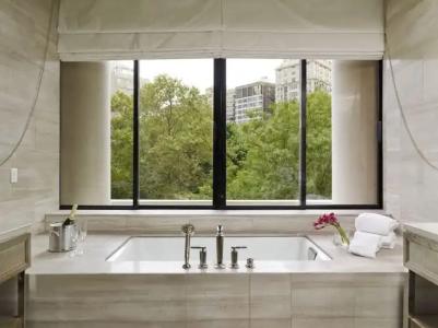 The Rittenhouse - 104