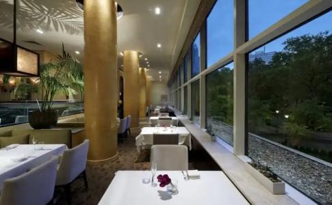 The Rittenhouse - 19