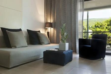 Life Gallery Athens - 130