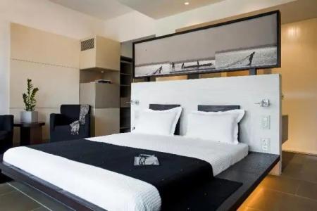 Life Gallery Athens - 51