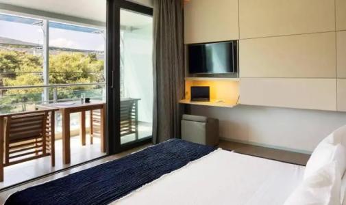 Life Gallery Athens - 52