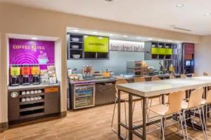 Home2 Suites by Hilton Albany Airport/Wolf Rd, Albany